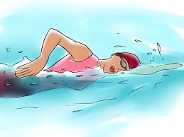 Frau beim Schwimmen